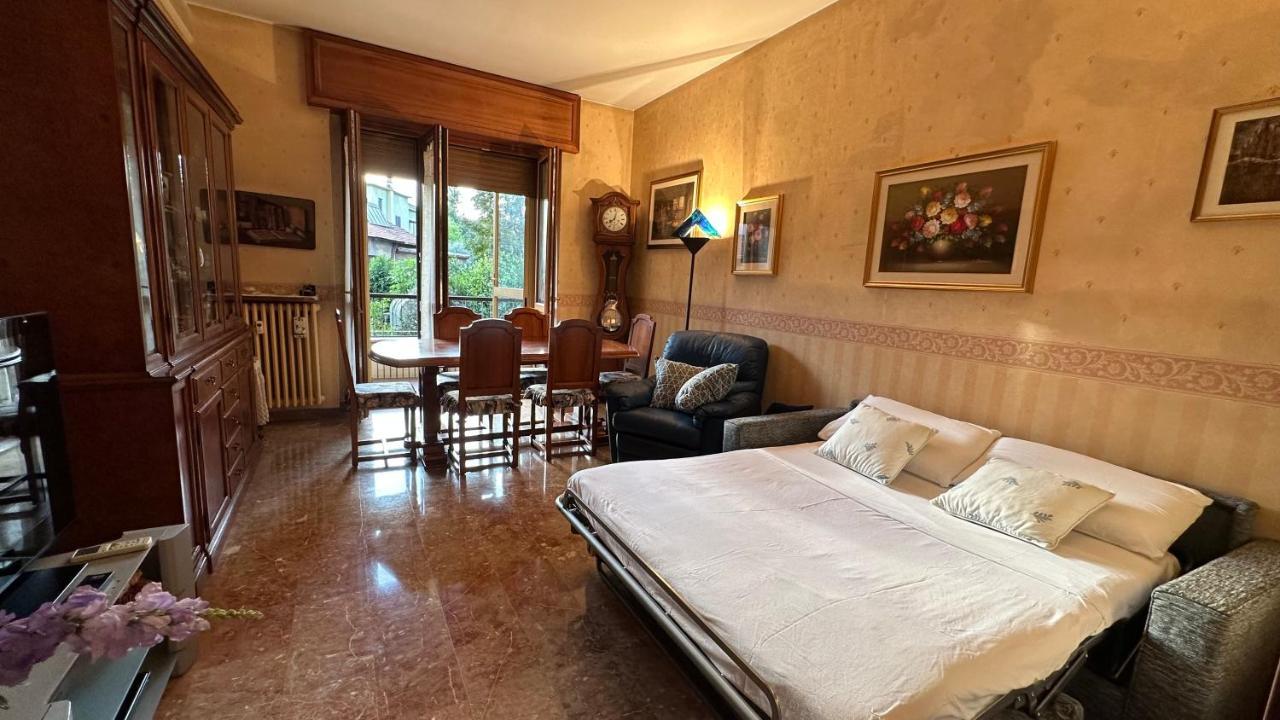 Dehomes - Two Bedrooms, Terrace, Wi-Fi, Tram To Centre & Rho Fiera Milano Exteriör bild